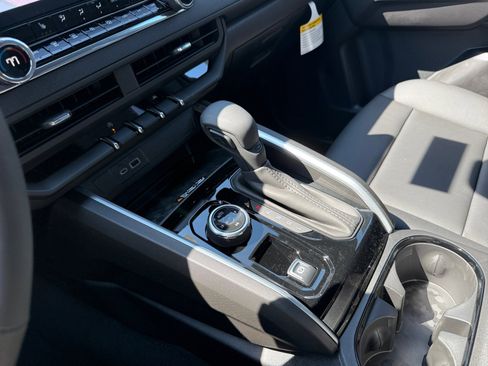 New 2026 Chevrolet Colorado Trail Boss image 13