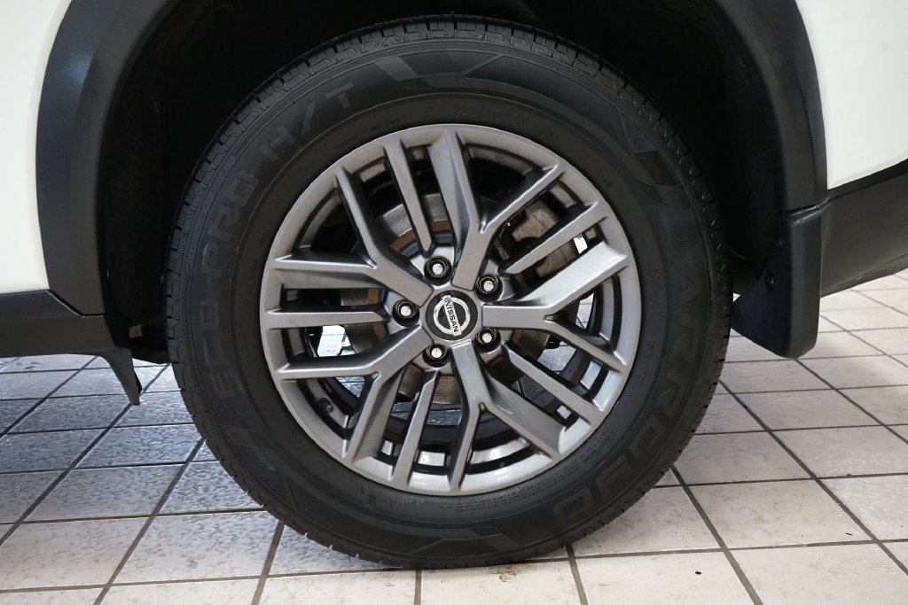 Used 2021 Nissan Rogue S AWD/4WD image 48