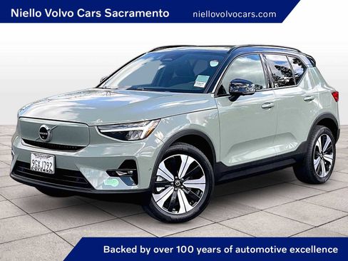 Used 2023 Volvo XC40 Recharge Plus w/ Protection Package Premier image 1