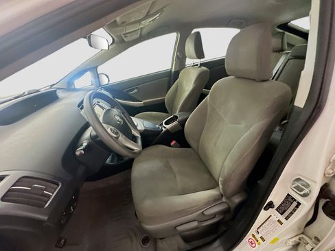 Used 2014 Toyota Prius Prime Plug-In Hybrid FWD image 13