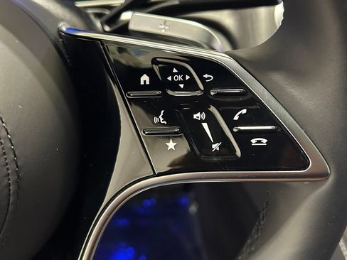 Used 2023 Mercedes-Benz S 580 4MATIC Sedan image 16