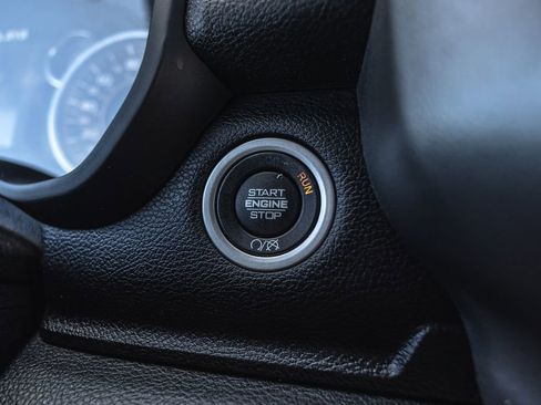 Used 2024 RAM 2500 Big Horn image 21