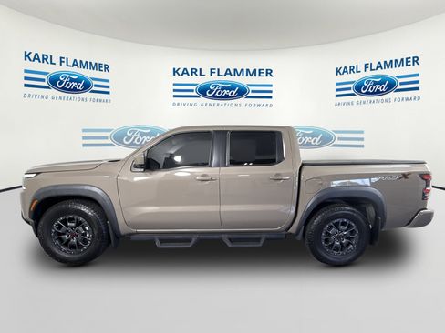 Used 2023 Nissan Frontier Pro-X w/ Pro-X Premium Package RWD image 7
