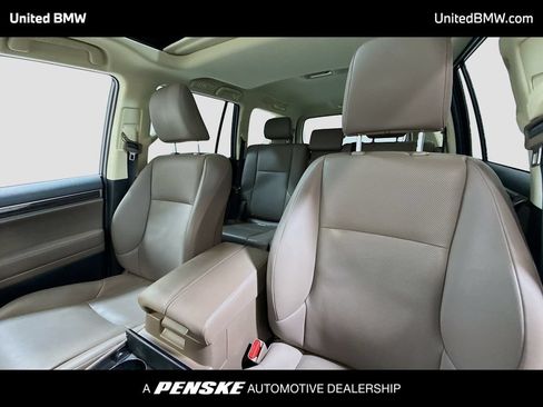Used 2022 Lexus GX 460 Premium w/ Premium Package AWD/4WD image 5