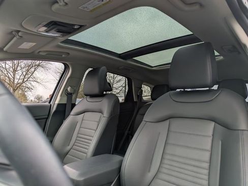 Used 2025 Kia Sportage SX Prestige image 25