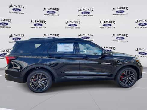 New 2026 Ford Explorer ST-Line w/ ST-Line Street Pack image 6