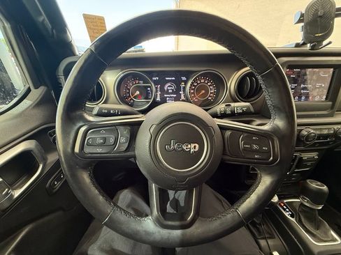 Used 2020 Jeep Wrangler Unlimited Sport AWD/4WD image 21