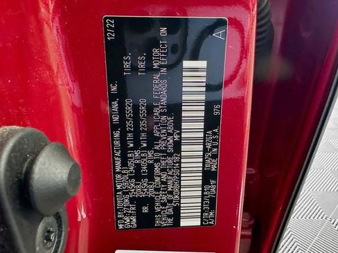 Used 2023 Toyota Highlander Limited image 31