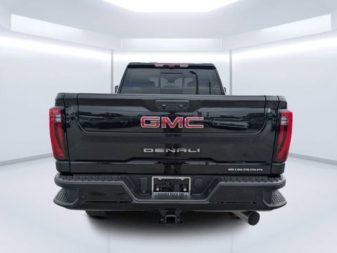 New 2026 GMC Sierra 2500 Denali w/ Denali Reserve Package AWD/4WD image 4