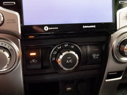 Used 2024 Toyota 4Runner SR5 image 28