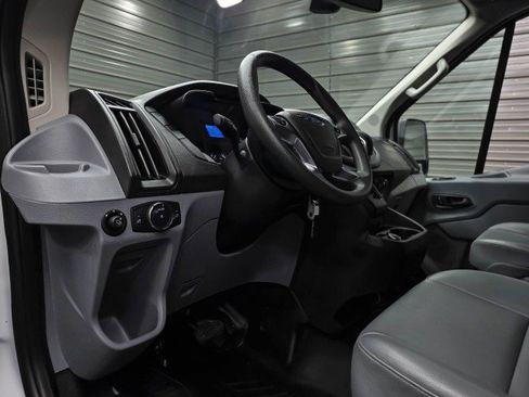 Used 2019 Ford Transit 250 130 Medium Roof RWD image 13