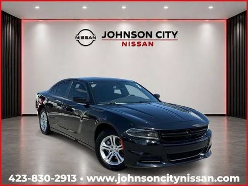 Used 2022 Dodge Charger SXT RWD image 1