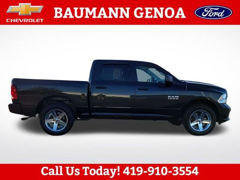 Used 2017 RAM 1500 Express w/ Express Value Package AWD/4WD image 6