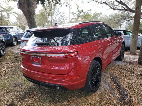 Used 2023 Lincoln Corsair Reserve w/ Jet Appearance Package image 4