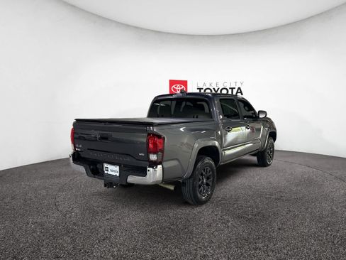 Used 2021 Toyota Tacoma SR5 image 7