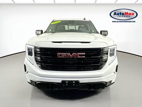 Used 2024 GMC Sierra 1500 Elevation w/ Elevation Premium Package AWD/4WD image 7