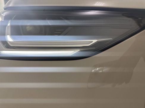 New 2026 BMW X3 xDrive30 w/ Premium Package AWD/4WD image 8