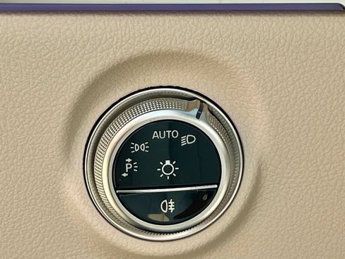 Certified 2026 Mercedes-Benz CLE 300 4MATIC Cabriolet image 47