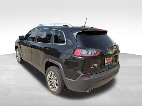 Used 2019 Jeep Cherokee Latitude Plus AWD/4WD image 7