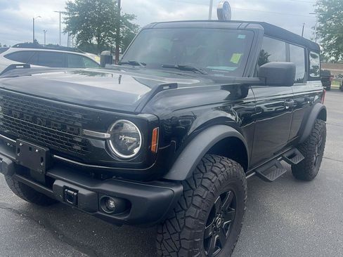 Used 2024 Ford Bronco Black Diamond AWD/4WD image 14