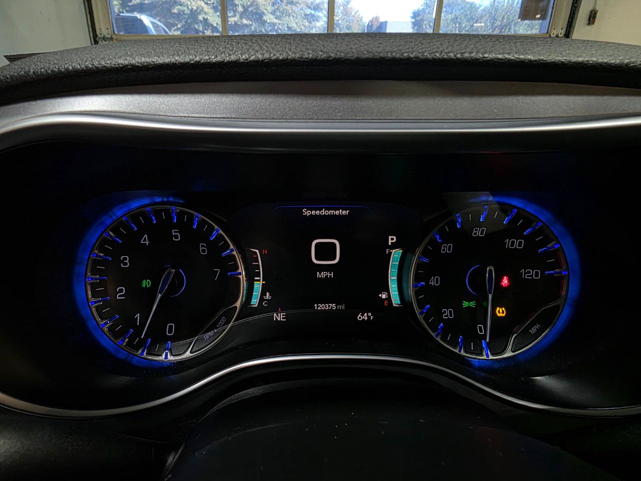 Used 2019 Chrysler Pacifica Limited w/ Advanced Safetytec Group FWD image 50