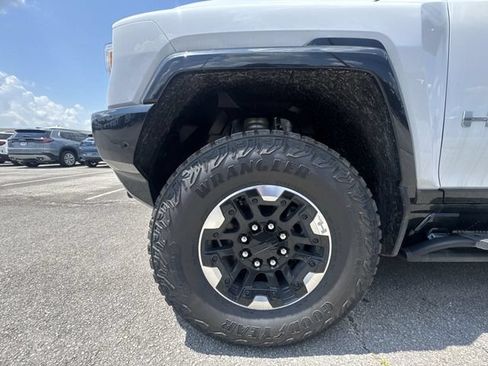 New 2025 GMC Hummer EV 3X w/ Extreme Off-Road Package AWD/4WD image 10