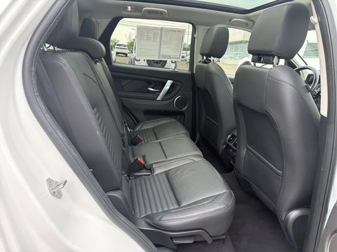Used 2022 Land Rover Discovery Sport S AWD/4WD image 17