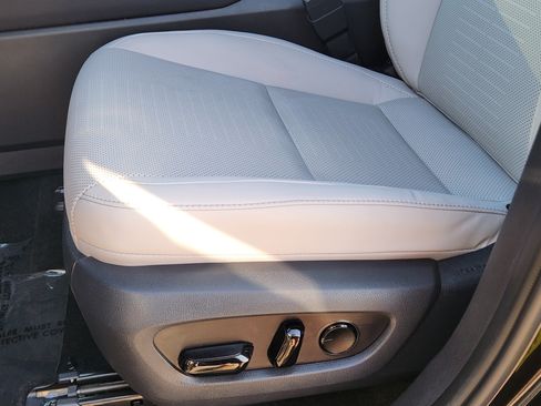 Certified 2026 Lexus TX 350 AWD w/ Technology Package image 19