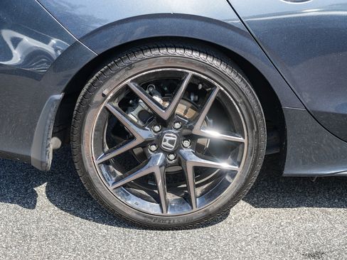 Used 2024 Honda Civic Sport Touring image 14