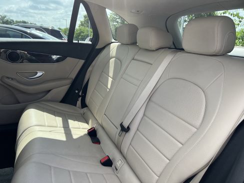 Used 2016 Mercedes-Benz GLC 300 image 34
