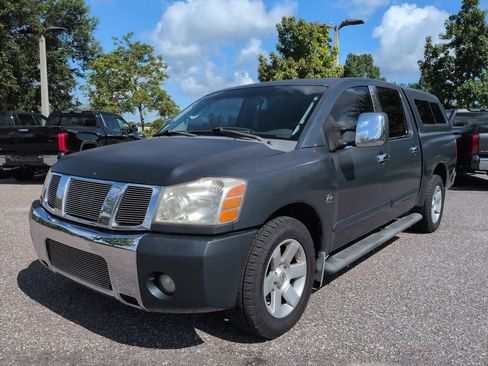 Used 2004 Nissan Titan LE w/ (Tow) Big Tow Pkg RWD image 2