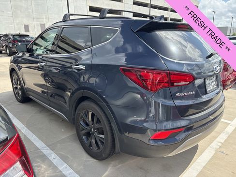 Used 2017 Hyundai Santa Fe Sport image 5