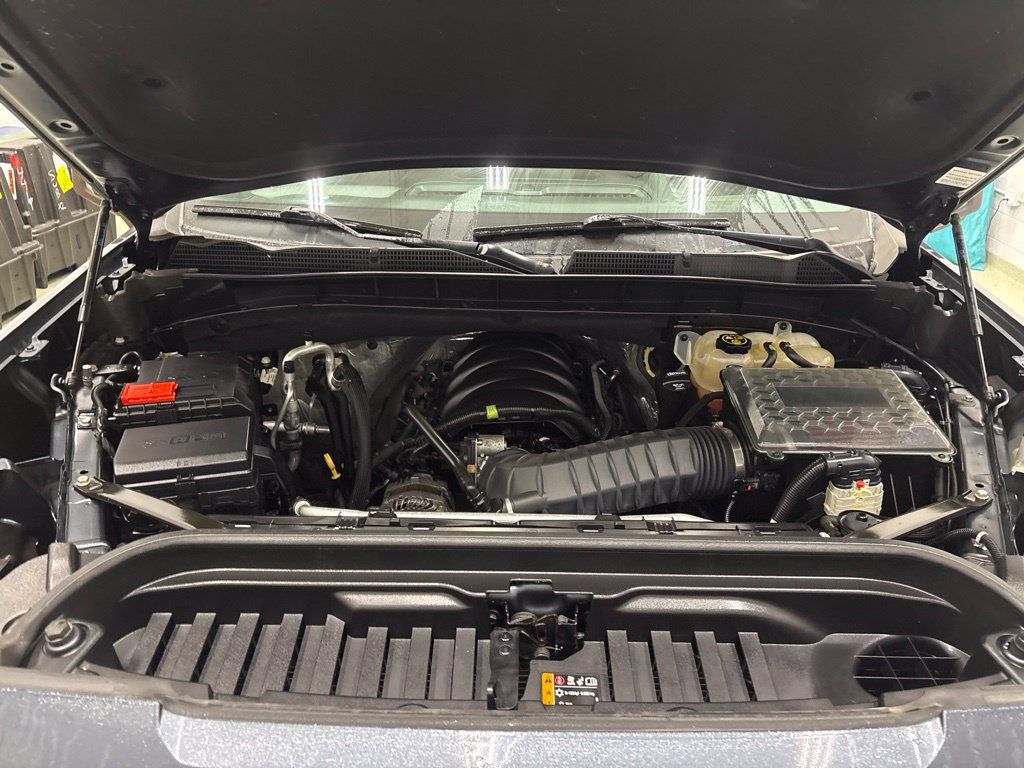 Used 2019 GMC Sierra 1500 AT4 w/ Off Road Performance Package AWD/4WD image 11