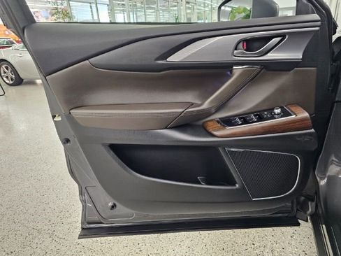 Used 2023 MAZDA CX-9 Signature image 25