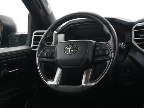 Used 2026 Toyota Tundra SR5 AWD/4WD image 16