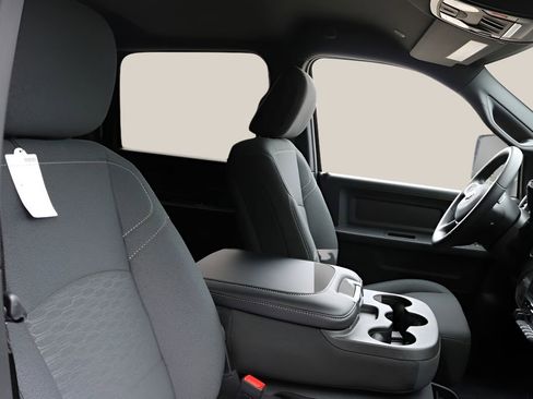 New 2026 RAM 2500 Warlock AWD/4WD image 18