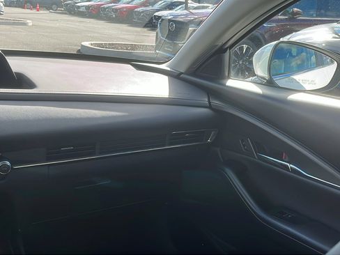 Certified 2022 MAZDA CX-30 AWD 2.5 S w/ Preferred Package image 23