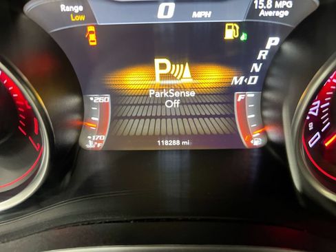 Used 2018 Dodge Challenger R/T Scat Pack w/ Dynamics Package RWD image 13