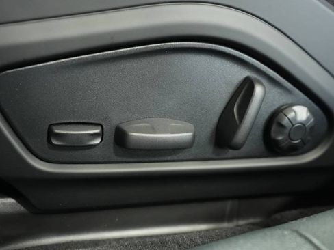 New 2025 Porsche Panamera 4 image 33