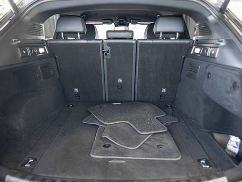 Used 2022 Alfa Romeo Stelvio Sprint image 18