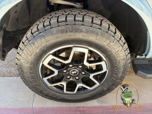 Used 2023 Ford Bronco Outer Banks image 7