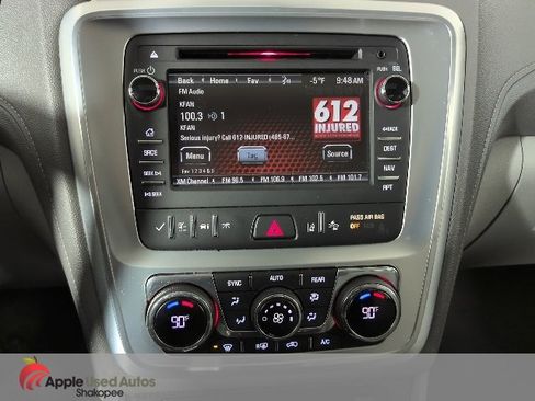 Used 2014 GMC Acadia SLT image 21