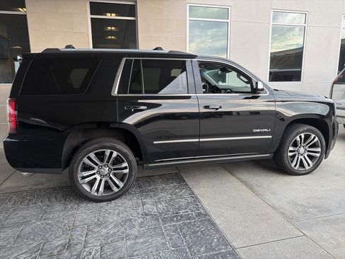 Used 2019 GMC Yukon Denali w/ Denali Ultimate Package image 7