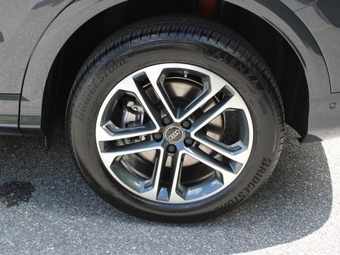 Used 2025 Audi Q5 Premium Plus w/ Premium Plus image 36