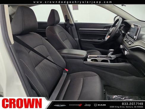 Used 2023 Nissan Altima 2.5 SV image 10