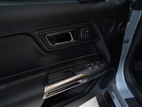 Used 2022 Ford Mustang Shelby GT500 RWD image 6