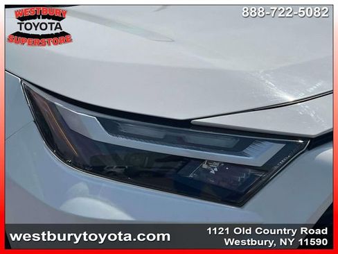 Used 2023 Toyota RAV4 LE image 11