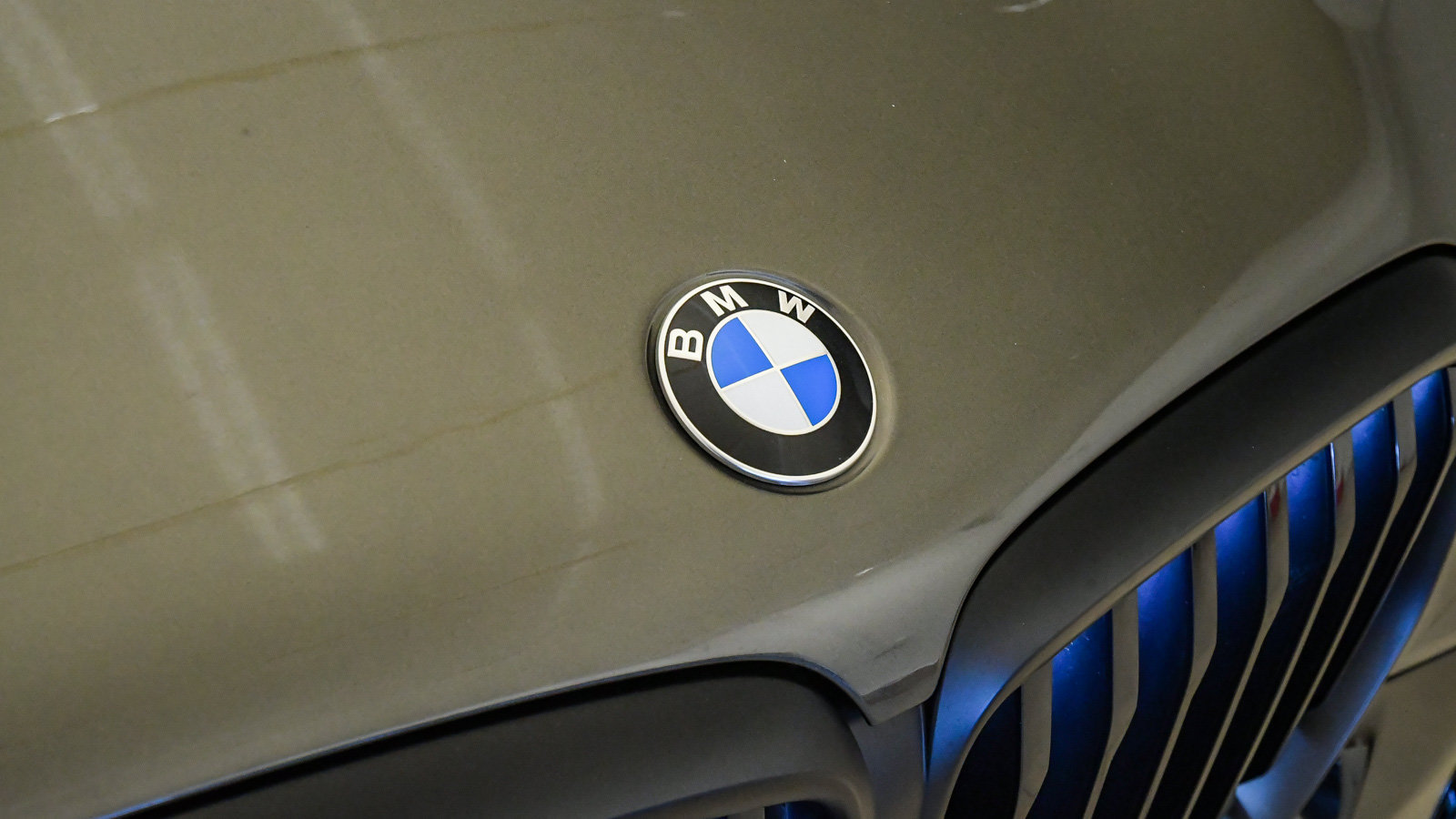 Certified 2024 BMW X5 xDrive40i w/ M Sport Package AWD/4WD image 8