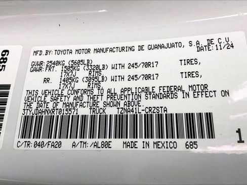 Used 2024 Toyota Tacoma SR image 34