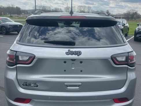 Used 2022 Jeep Compass High Altitude AWD/4WD image 6